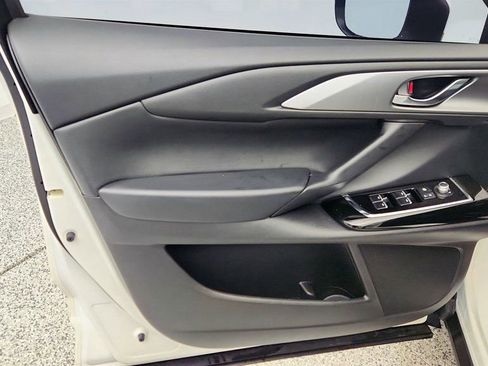 Used 2023 MAZDA CX-9 Touring Plus image 10