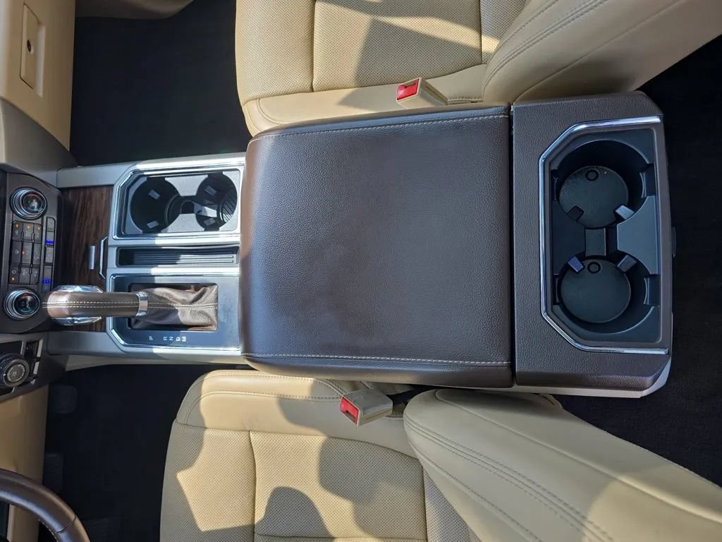 Used 2018 Ford F150 Lariat w/ Equipment Group 502A Luxury AWD/4WD image 18