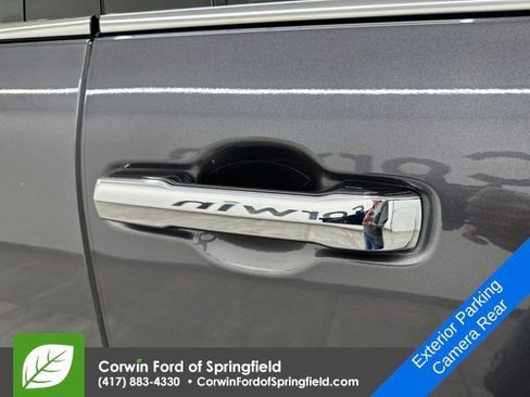 Used 2023 Toyota Tundra Limited image 8