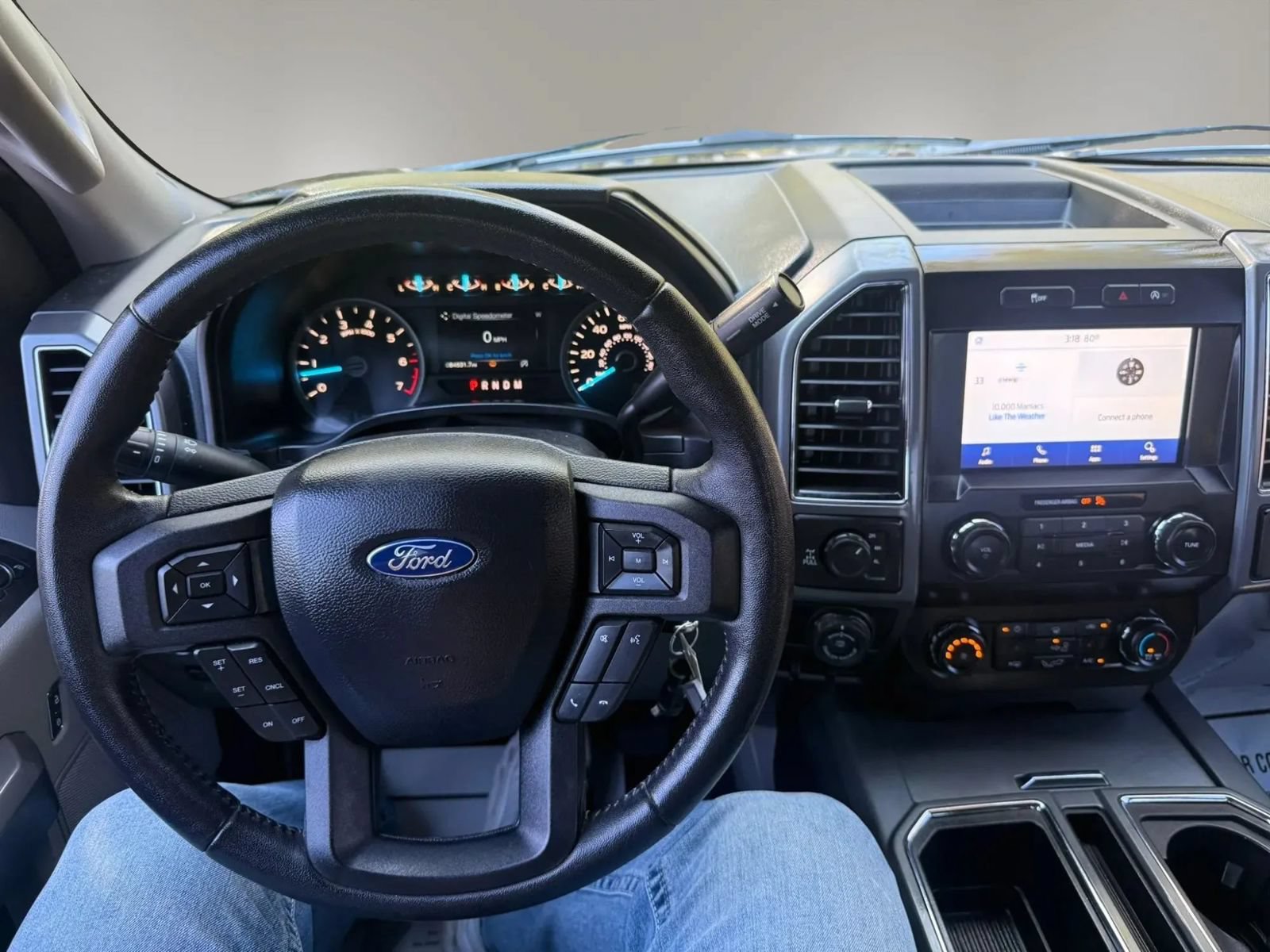 Used 2020 Ford F150 XLT w/ Equipment Group 302A Luxury AWD/4WD image 29