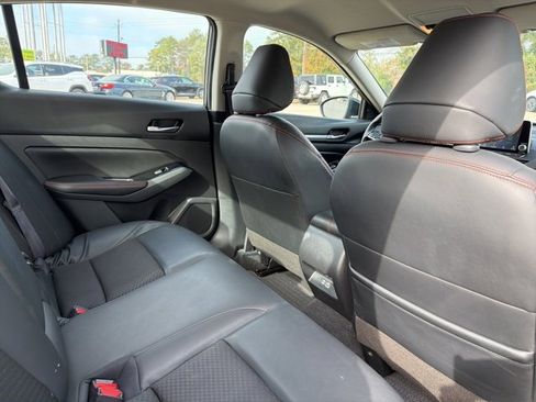 Used 2024 Nissan Altima 2.5 SR image 25