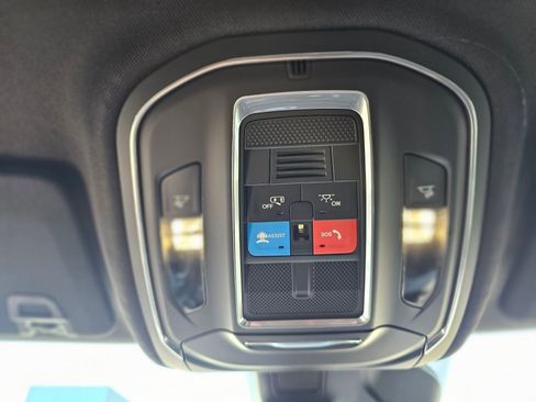 New 2026 Jeep Grand Cherokee Laredo RWD image 19