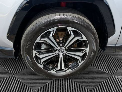 Used 2023 Toyota RAV4 XSE w/ Weather Package AWD/4WD image 9
