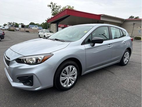 Used 2018 Subaru Impreza 2.0i AWD/4WD image 3