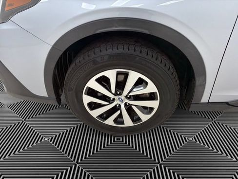 Used 2020 Subaru Outback Premium AWD/4WD image 9