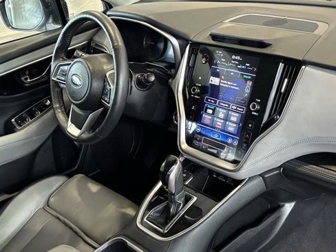 Used 2024 Subaru Outback Limited image 35
