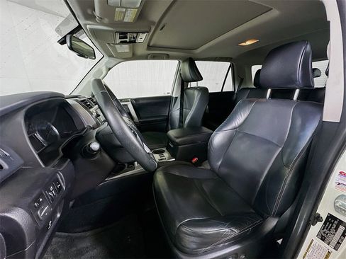 Used 2018 Toyota 4Runner Limited image 14
