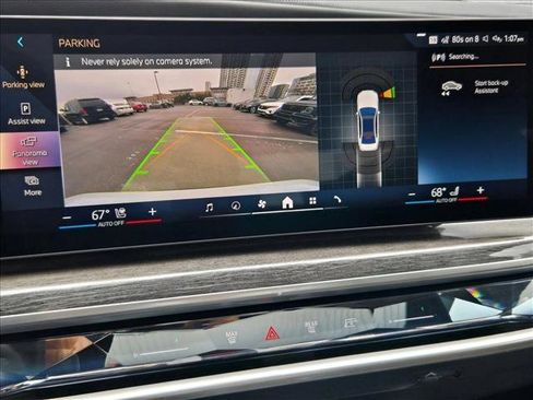 Used 2023 BMW 760i xDrive image 9