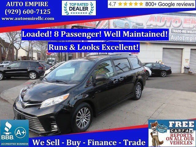 Used 2019 Toyota Sienna XLE FWD image 1