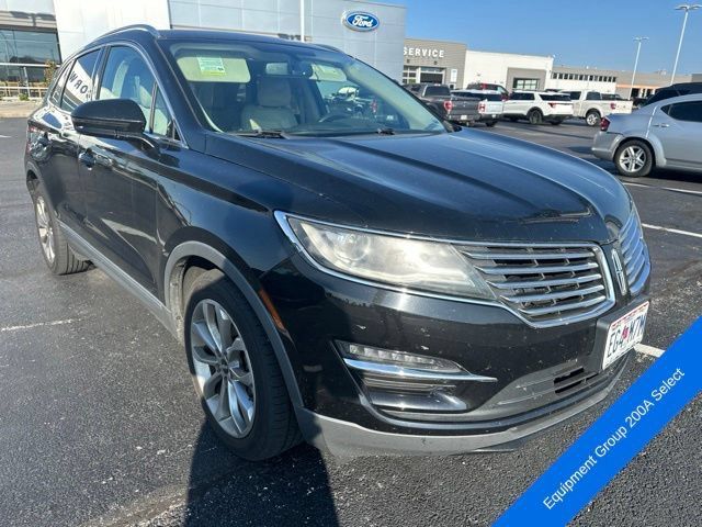 Used 2017 Lincoln MKC Select FWD image 3