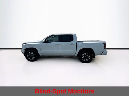 Certified 2024 Nissan Frontier SL w/ Technology Package image 8