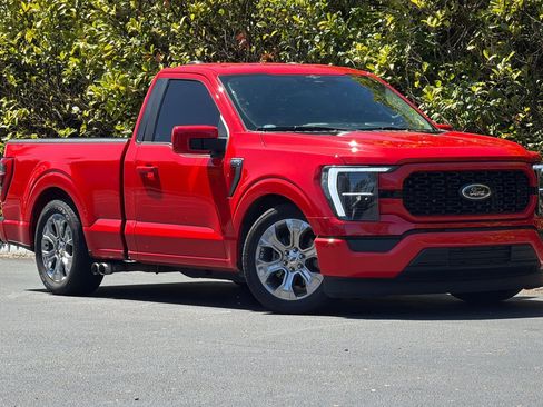 Used 2023 Ford F150 XL RWD image 2