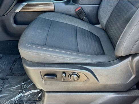 Used 2021 Chevrolet Silverado 1500 RST w/ Convenience Package II AWD/4WD image 19