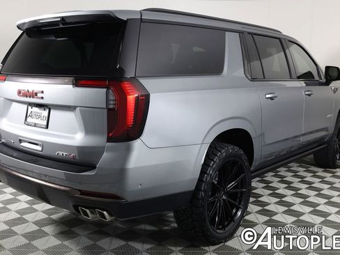 Used 2026 GMC Yukon XL AT4 Ultimate AWD/4WD image 5