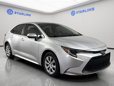 Used 2022 Toyota Corolla LE image 13
