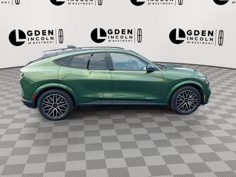 Used 2025 Ford Mustang Mach-E Premium AWD/4WD image 9