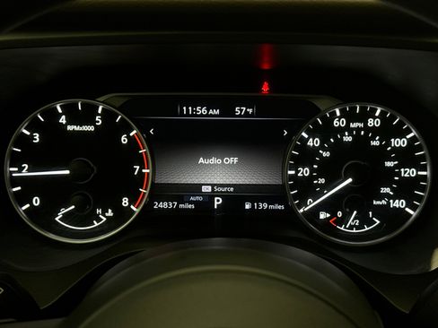 Used 2023 Nissan Rogue S image 13