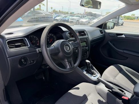 Used 2014 Volkswagen Jetta S FWD image 12