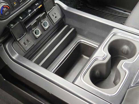 Used 2018 Chevrolet Silverado 1500 LT w/ Texas Edition image 21