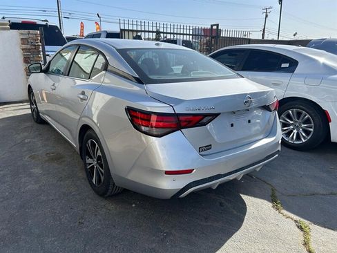 Used 2021 Nissan Sentra SV FWD image 8