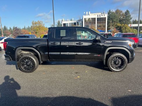 Used 2021 GMC Sierra 1500 AT4 image 4