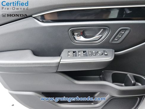 Certified 2023 Honda Pilot Touring image 23