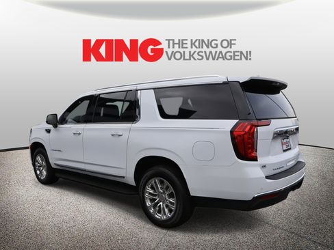 Used 2023 GMC Yukon XL SLT image 6