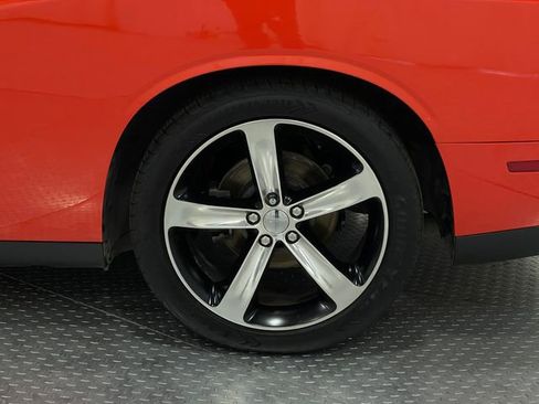 Used 2016 Dodge Challenger R/T Plus image 37
