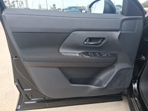New 2026 Nissan Kicks S FWD image 21