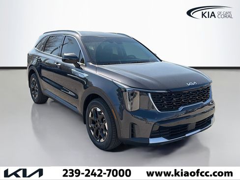 New 2026 Kia Sorento S image 7