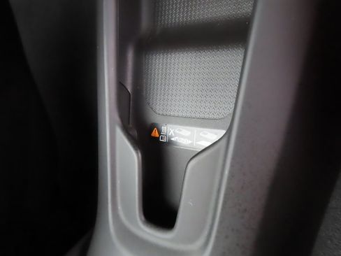 Used 2021 Chevrolet Corvette Stingray Preferred Cpe w/ Z51 Performance Package image 11