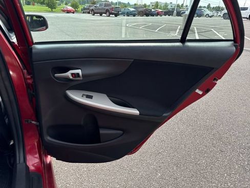 Used 2012 Toyota Corolla S FWD image 16