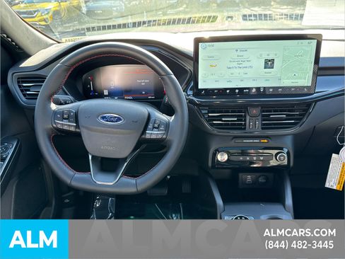 Used 2025 Ford Escape ST-Line w/ Equipment Group 301A image 28