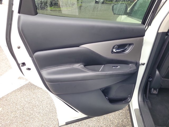 Used 2021 Nissan Murano SL FWD image 15
