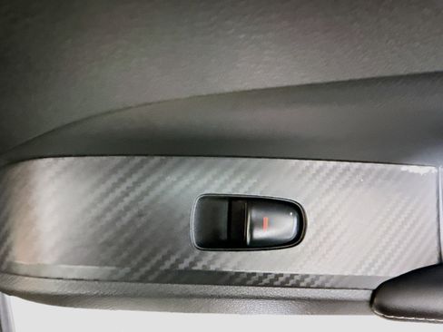 Used 2025 Nissan Altima 2.5 SV image 31