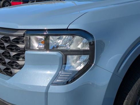 New 2025 Ford Maverick XLT image 9