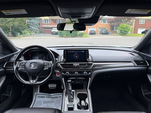 Used 2022 Honda Accord Sport image 18