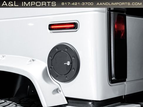 Used 2009 HUMMER H2 Luxury image 16