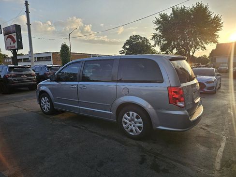 Used 2015 Dodge Grand Caravan SE w/ Quick Order Package 29E SE FWD image 7