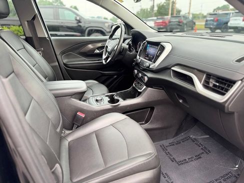 Used 2022 GMC Terrain SLT AWD/4WD image 11