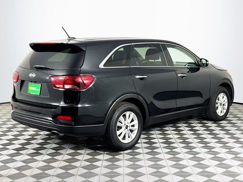 Used 2019 Kia Sorento L FWD image 10