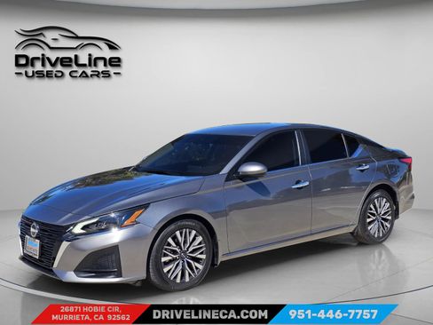 Used 2023 Nissan Altima 2.5 SV image 12