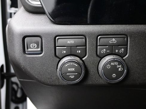 New 2026 Chevrolet Silverado 1500 LT w/ All Star Edition Plus AWD/4WD image 24
