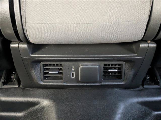 Used 2022 Chevrolet Silverado 1500 LT w/ Protection Package RWD image 15