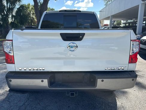 Used 2019 Nissan Titan PRO-4X w/ Pro-4x Convenience Package image 6