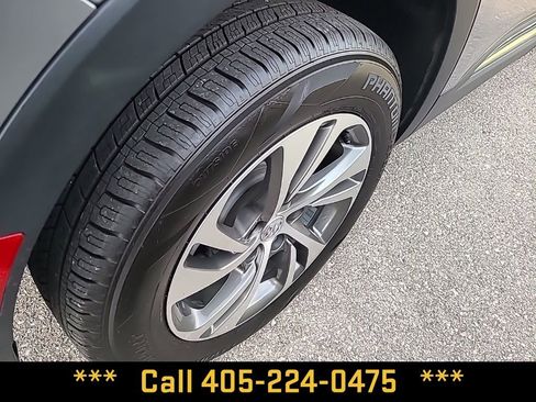 Used 2023 Buick Envision Essence image 10