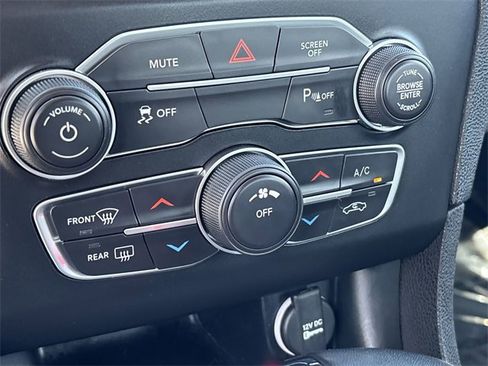 Certified 2023 Dodge Charger SXT image 26