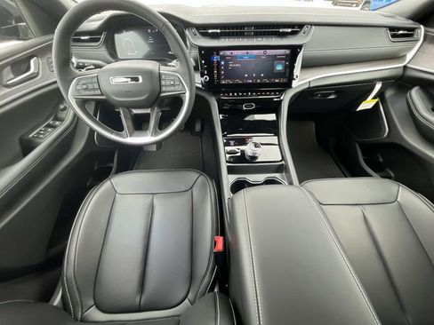 New 2026 Jeep Grand Cherokee L Limited image 13