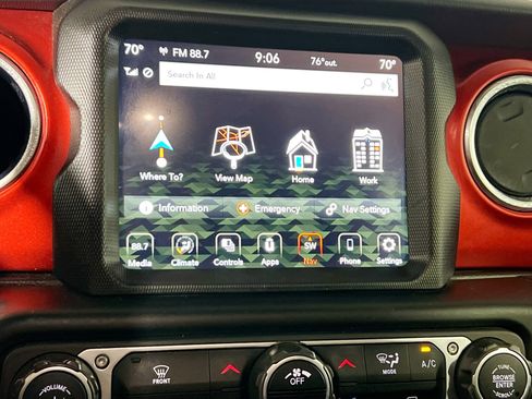 Used 2021 Jeep Wrangler Unlimited Rubicon AWD/4WD image 28