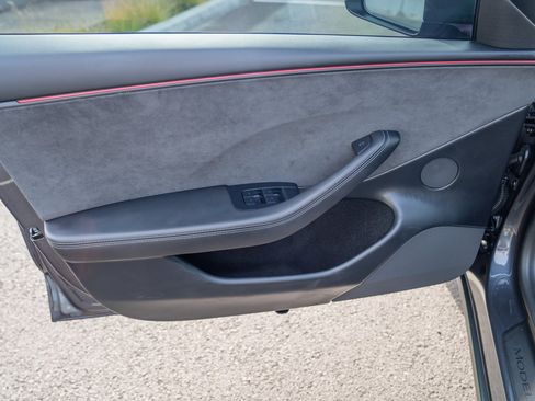 Used 2024 Tesla Model 3 Performance AWD/4WD image 10